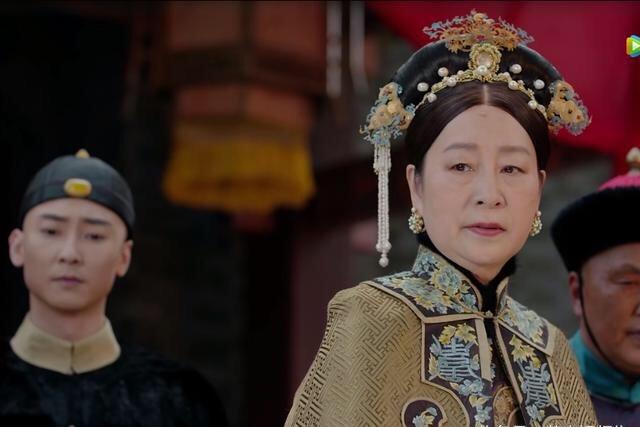 奚美娟演绎慈禧的辛酸和不易,临行前寥寥数语的述说令人回味无穷