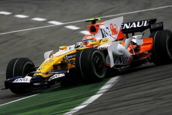 F1赛车到底能不能“倒挂”在天花板飞驰？