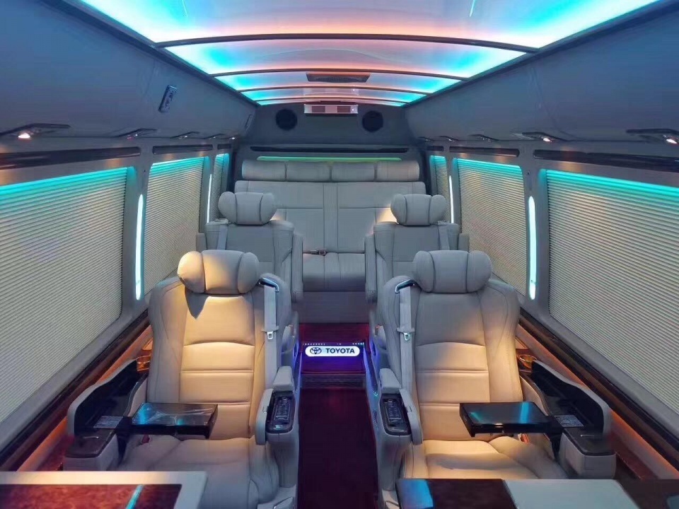 我国销量第一的中巴车,为什么老板却喜欢坐这款车?