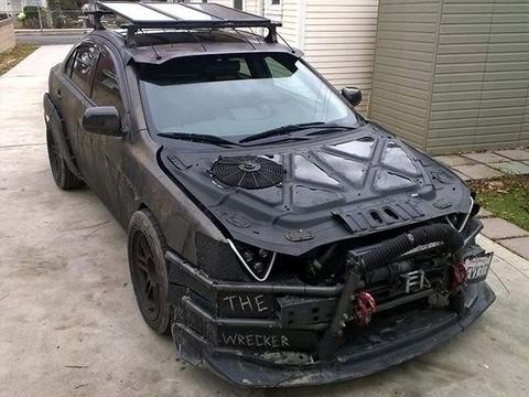 改装报废三菱轿车，连电影公司要来借车