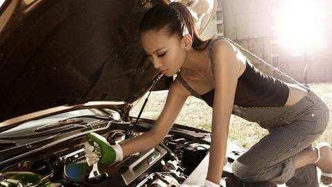 汽车保养别傻傻只会换机油! 这四处更需要保养, 多开十年没问题