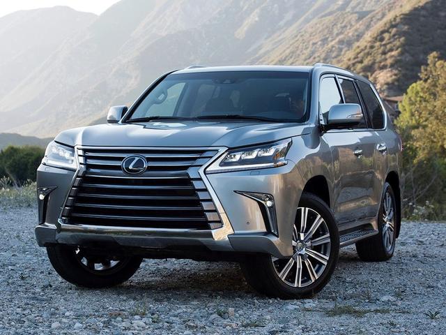 配5.7L发动机的豪华SUV,后排能躺着看片,才卖60万?没开玩笑