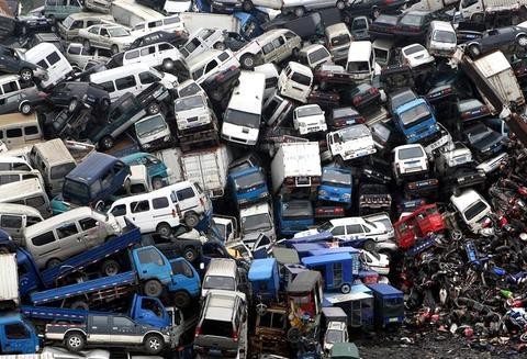 2017年最新车辆报废规则已出台，你的车还能开几年？