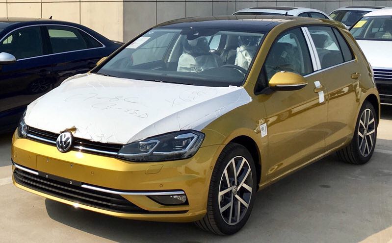 实拍顶配高尔夫7.5,销售说想买准备24万落地,可