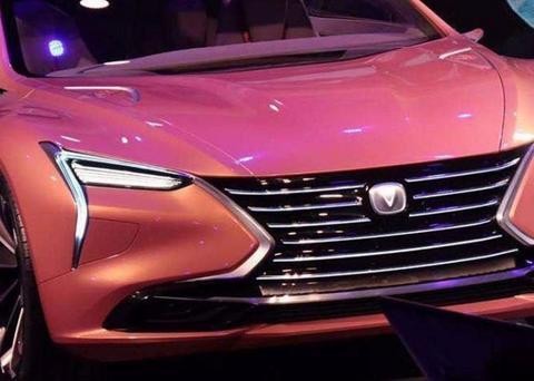 长安睿骋CC年底上市？只看前脸真的比雷克萨斯顺眼