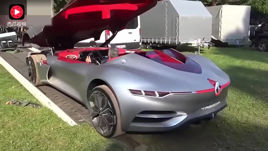 价值8000万的跑车车主都是怎么上车的