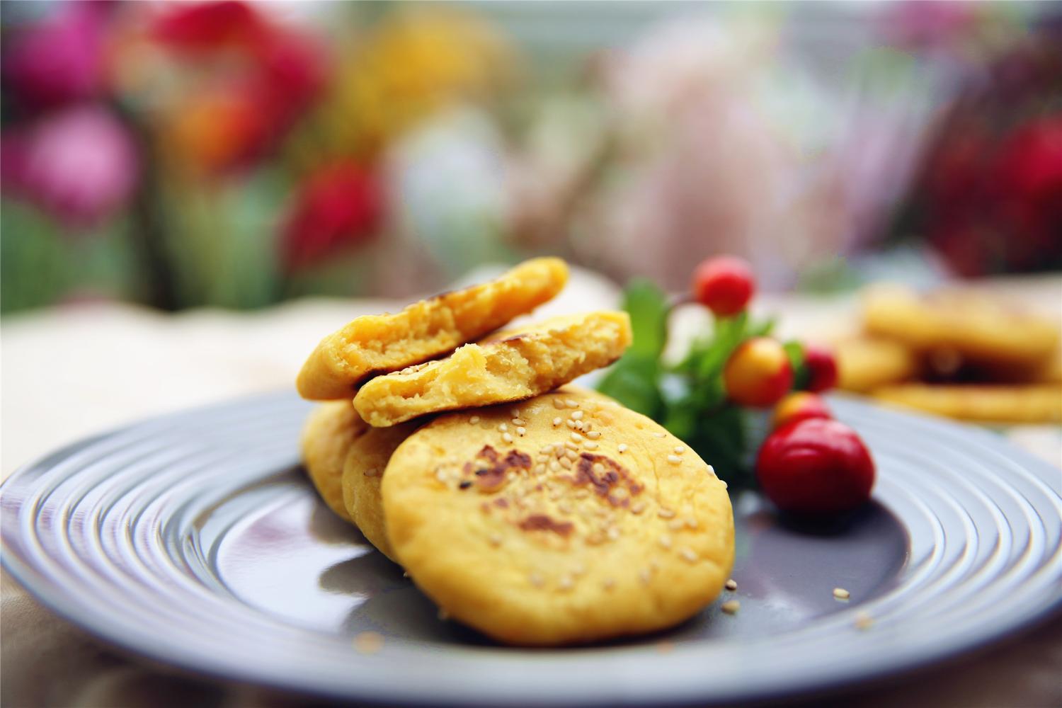 美味红薯饼, 20分钟轻松做, 软糯香甜营养好, 通便排毒又减肥!