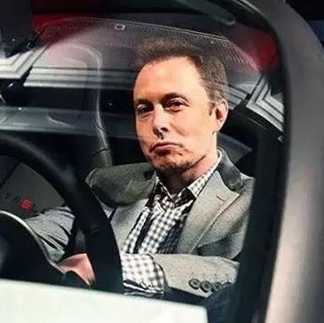 马斯克宣布特斯拉将在2022年量产首款汽油车？假新闻！