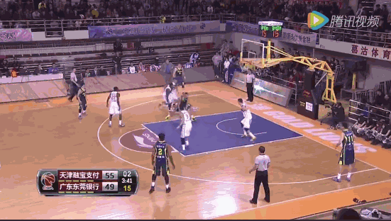 论身体弹跳扣篮巅峰格里芬在阿联面前都是渣渣|阿联|格里芬|身体_新浪