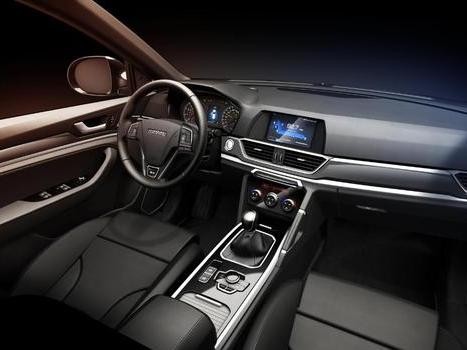 连续53个月雄踞冠军宝座，神车再升级，18款哈弗H6运动版上市