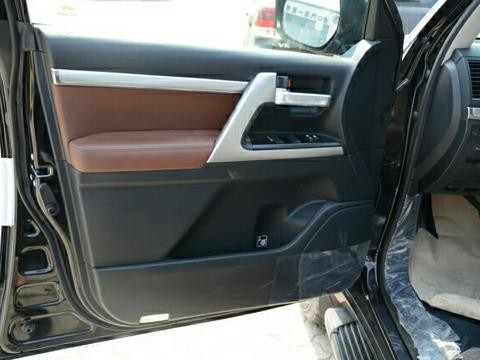 17款酷路泽5700中东版陆地巡洋舰越野王者巅峰性能