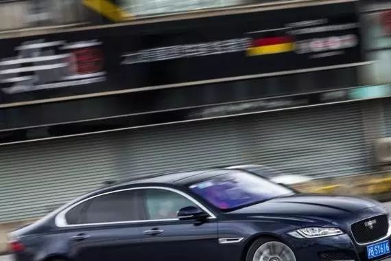 试驾丨同是“西装革履”，看捷豹XFL如何优雅地诠释豪华