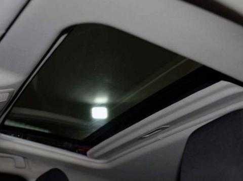 落地价15万，现在只需9万，车内听不见发动机的声音，家用代步车