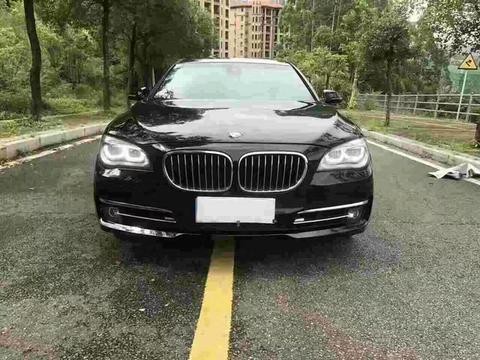 34万买下宝马750Li M版，辞退公务员工作变成畅销书作家！