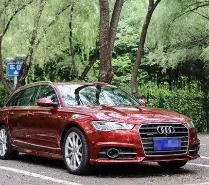 开上这台旅行车，就算带娃出门也能回头率100%！