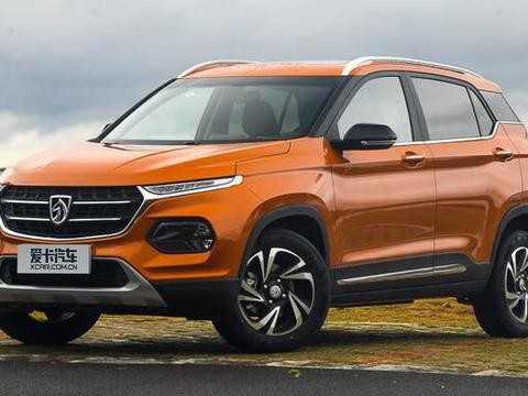 新一代车王顶配不足8万，将哈佛H6拉下冠军宝座，一天均卖1300辆