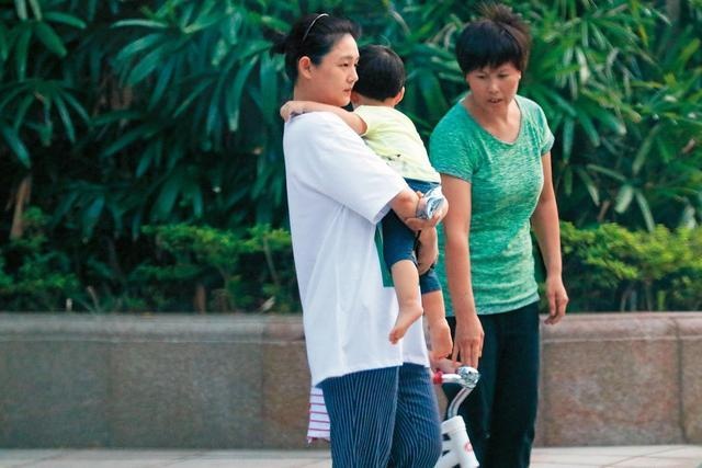 汪小菲酒店周转资金有压力 大S憔悴不堪惹人心疼！(组图) - 3