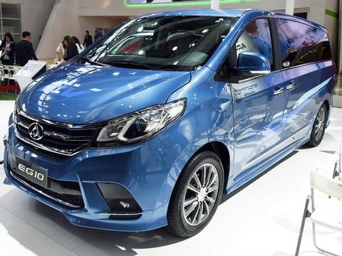 首款国产智能纯电MPV，轴距接近3米2空间巨大，第二排独立座椅