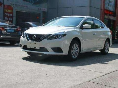 12万左右买靠谱家轿, 这两款空间舒适都有了, 并且口碑都不错