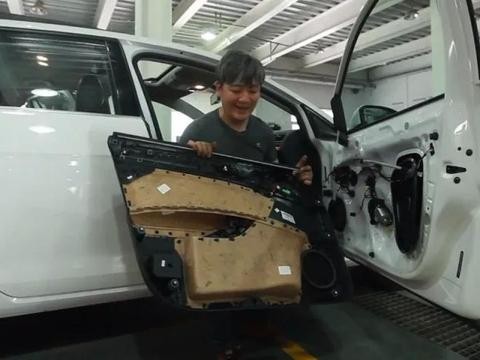 大众高尔夫隔音棉，国产历代都没有，国外却有