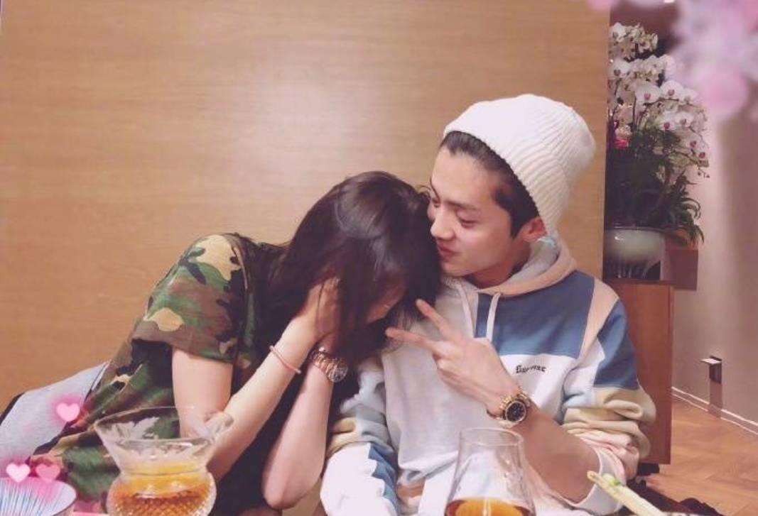 蘑菇八卦的微博