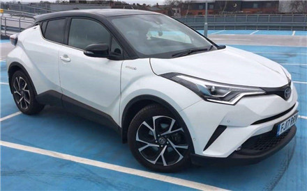 全国第一台丰田CHR到店,外观堪比豪车,预估