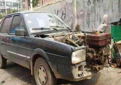 全球最牛桑塔纳，车钥匙重达4斤，发动机很暴力上路超拉风！