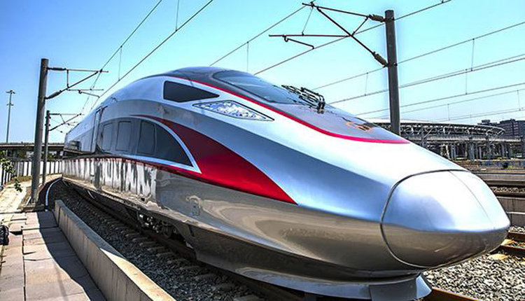 复兴号高铁到底有多快?一秒能跨越一个足球场