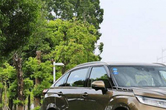 做工用料最厚道的日系合资SUV，一度排队加价抢购！