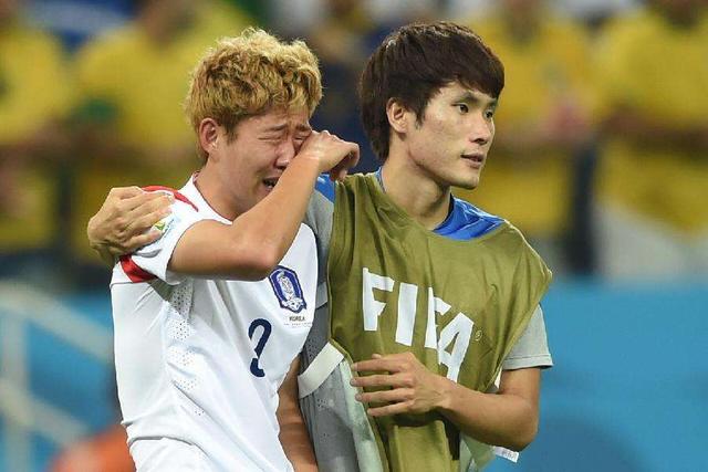 扬眉吐气!国足即将超越韩国队,成为亚洲第四!