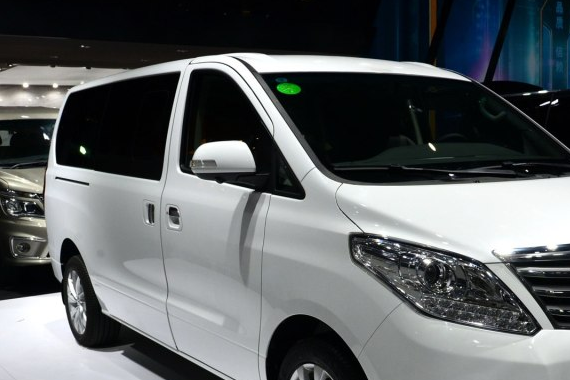 售12.69-13.39万元 风行CM7手动挡上市