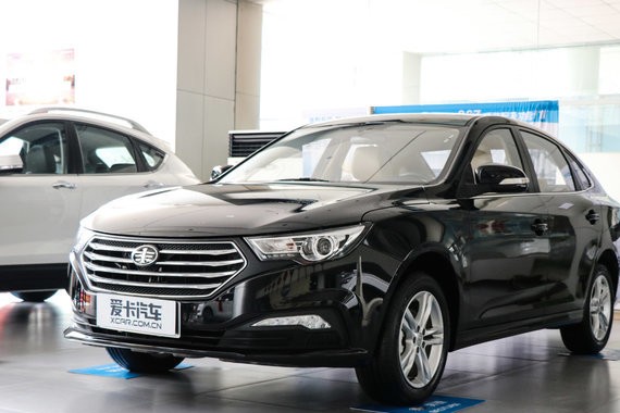 一汽奔腾4款新增车型上市 售7.28万元起