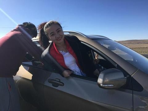 「诗与远方之旅」第3天：新骏派D60在辉腾锡勒草原的精彩4小时