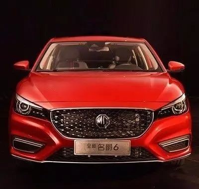 又一款靠脸吃饭的车子来了！估计没几个年轻人能抵抗住它...