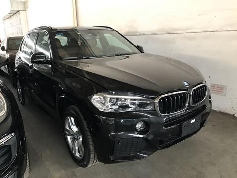 新款宝马X5配置3.0价格极具操控新天津现车充足价格降至冰点