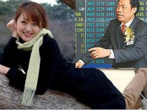 她25岁挣700亿甩王思聪18条街，比高圆圆还美，千万座驾仅代步！