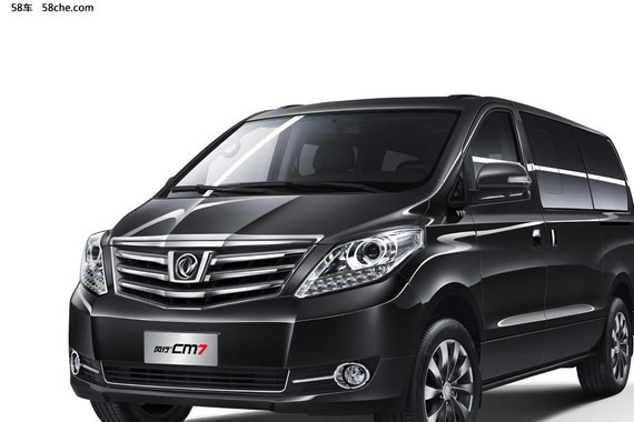 风行CM7手动挡上市 售12.69-13.39万元