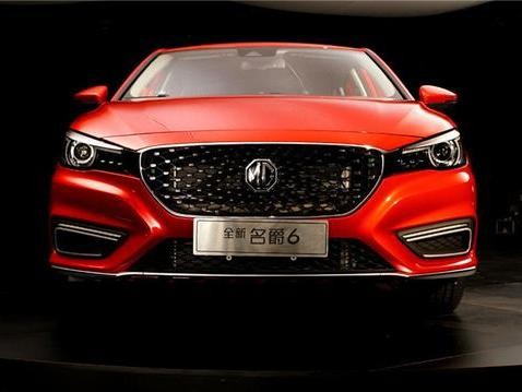 感性设计 运动当先，全新名爵6红的哪种范儿？