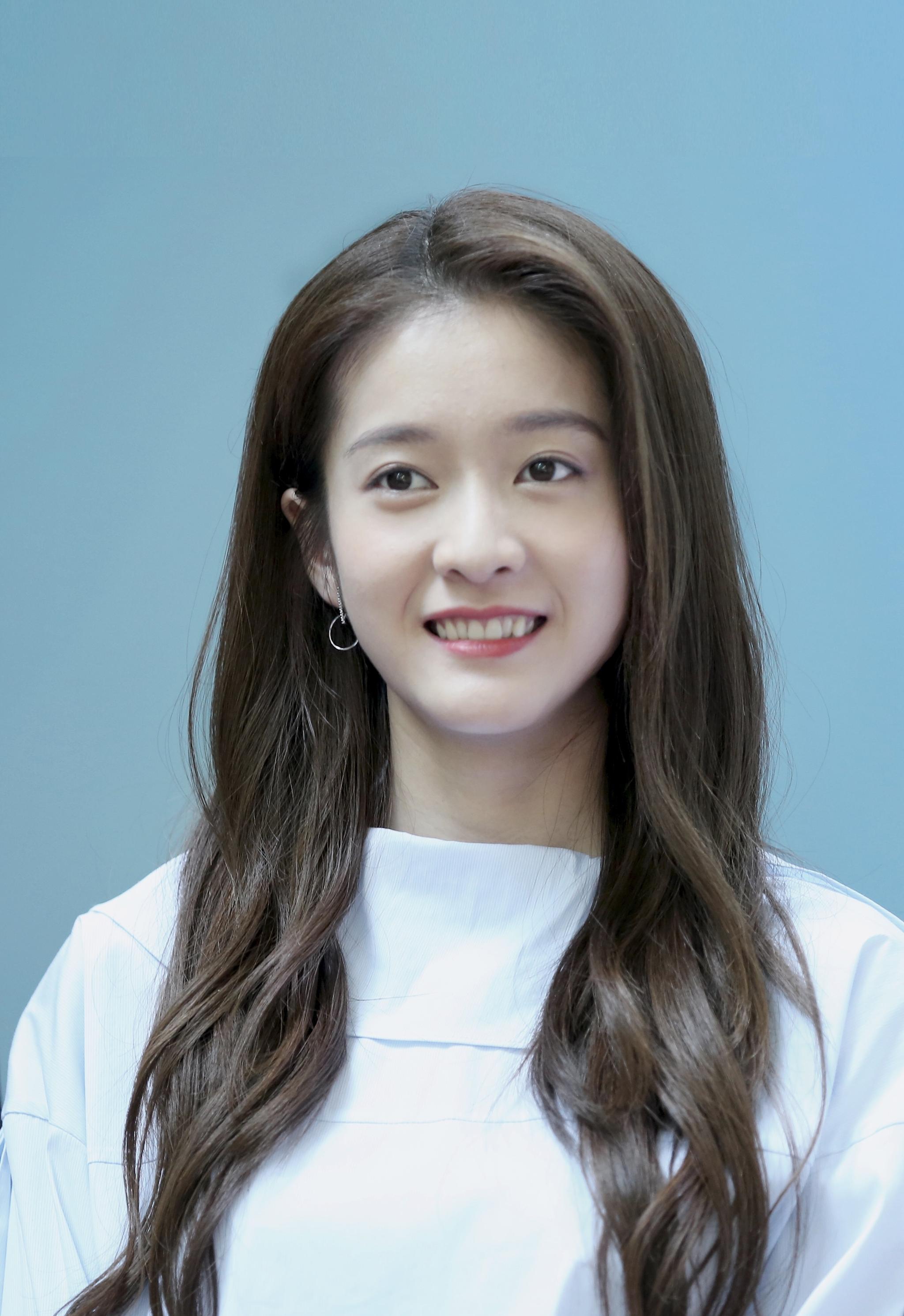 关晓彤 张雪迎图片