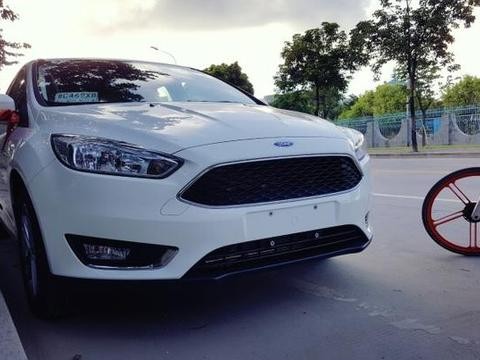 女朋友一心想买本田飞度，提了这车后反倒嫌弃这车太长