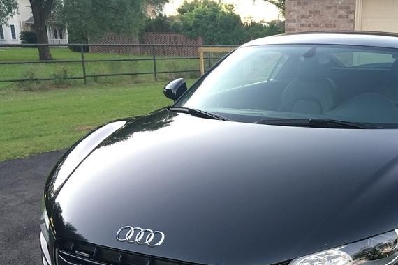 超跑的外观不够浪 排气不够炸？土豪爆改奥迪R8