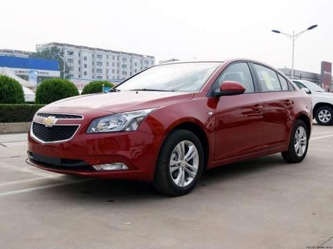 雪佛兰高颜值家轿, 被誉为小号的迈锐宝XL, 10万起不输全新英朗