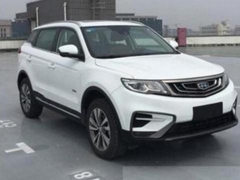 2018款博越最新实车曝光！或推1.4T版本，内饰更科幻，H6压力大