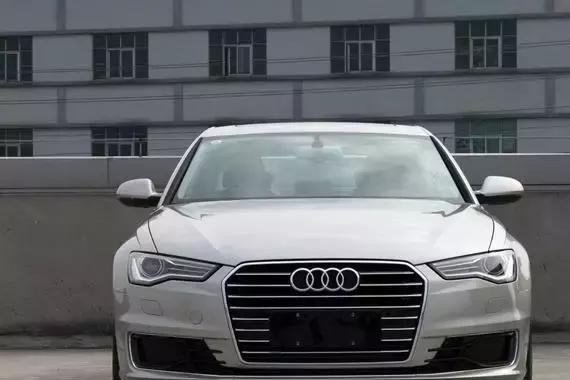 豪华车降价才疯狂，最高优惠近10万！15款主流豪车折扣榜