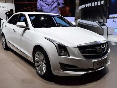 尽管加长后这款车还是如此暴力! 秒杀同级别一切选手!