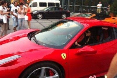 扒一扒娱乐圈8大女神的座驾：什么样的人开什么样的车！