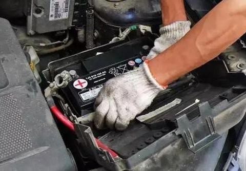 车辆出现这三个问题，难怪还有油也打不着火