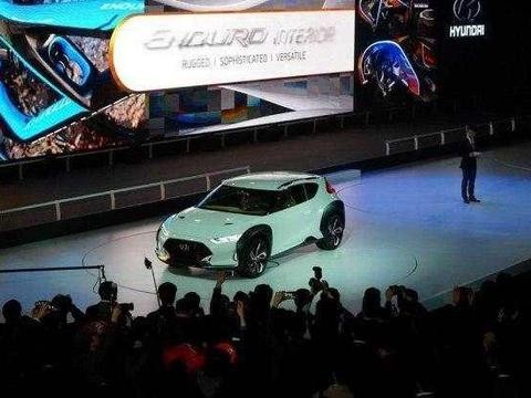 现代推小型SUV，高逼格双门轿跑，配四驱仅10万，哈弗H6难卖了