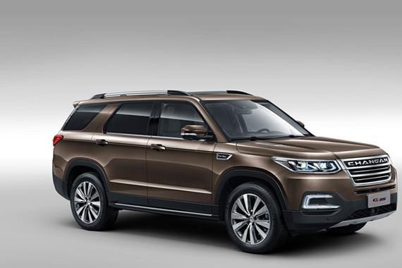 长安该反思了，CS95使用国产最强发动机，不到15万，却没人要！