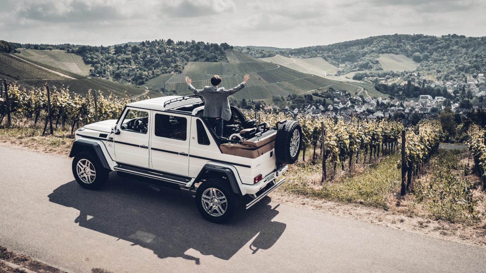 全球限量100台梅赛德斯奔驰迈巴赫豪华suvg650landaulet